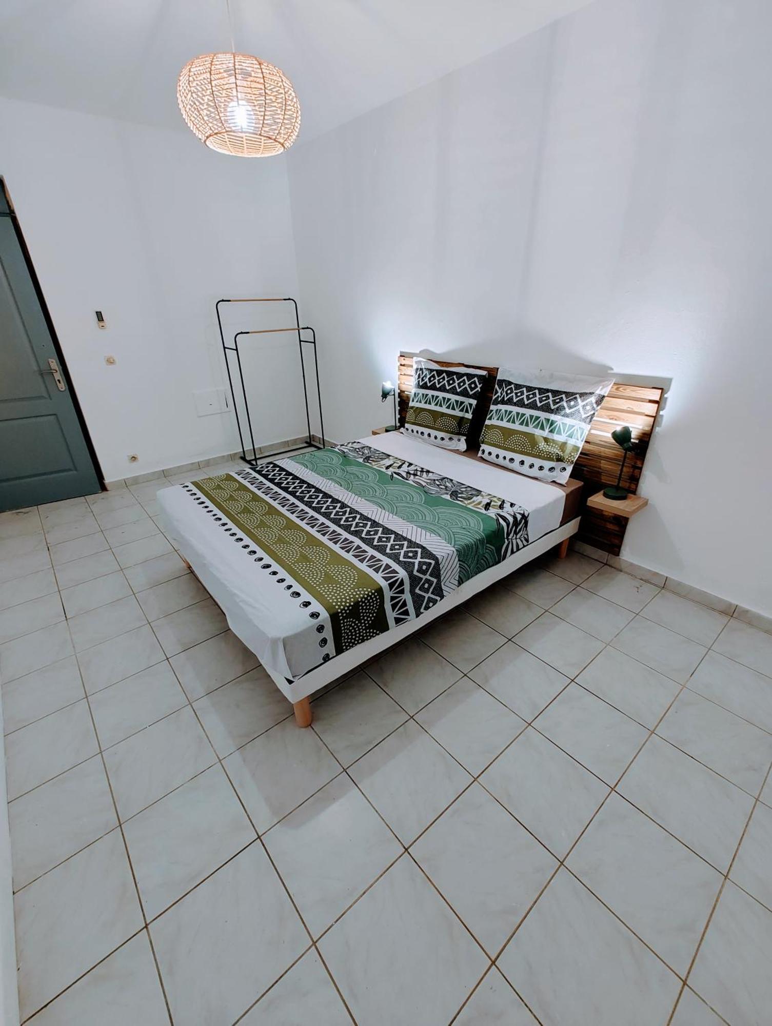 Le Nil Appartement Cosy Tout Confort Baie-Mahault Exterior photo